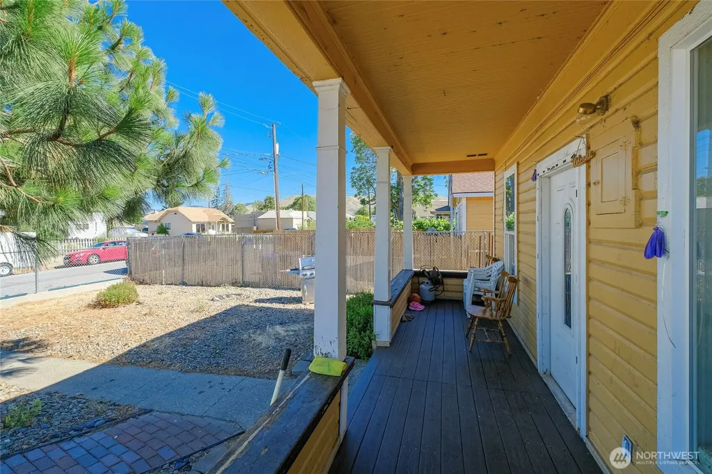 814 Cascade Street Wenatchee WA 98801