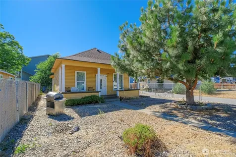 814 Cascade Street Wenatchee WA 98801