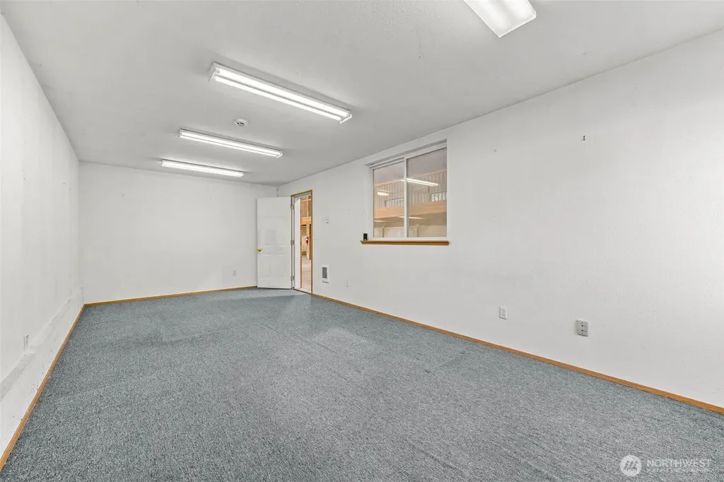 26117 34th Avenue E Spanaway WA 98387