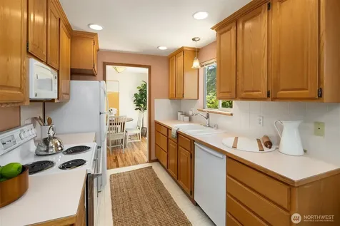 4220 191st Street SW Lynnwood WA 98036