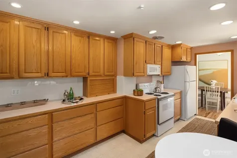 4220 191st Street SW Lynnwood WA 98036