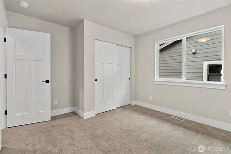 14227 SE 284th Place Kent WA 98042
