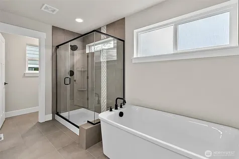 14227 SE 284th Place Kent WA 98042
