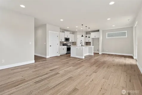 14227 SE 284th Place Kent WA 98042