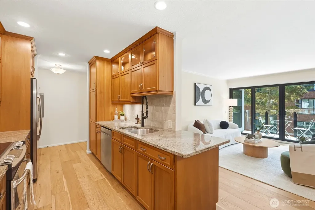 6333 Lake Washington Boulevard NE Kirkland WA 98033
