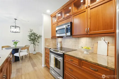 6333 Lake Washington Boulevard NE Kirkland WA 98033