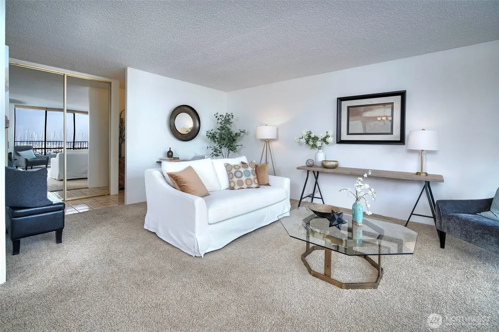 6535 Seaview Avenue NW Seattle WA 98117