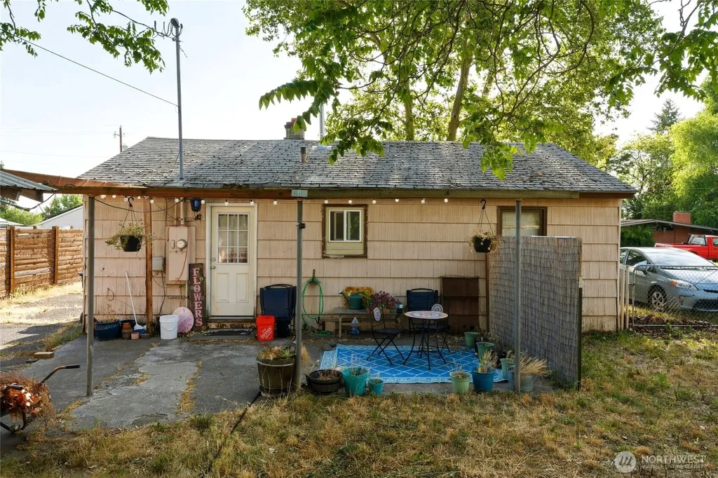 325 School Avenue Walla Walla WA 99362