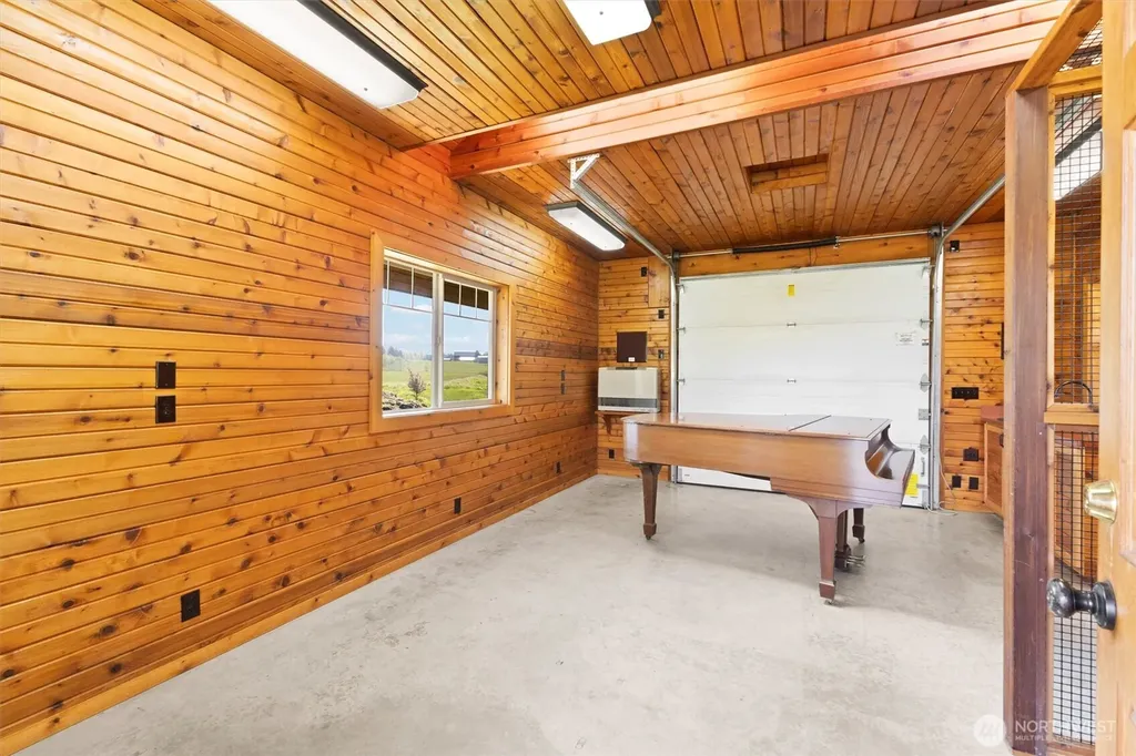 929 E Hemmi Road Everson WA 98247