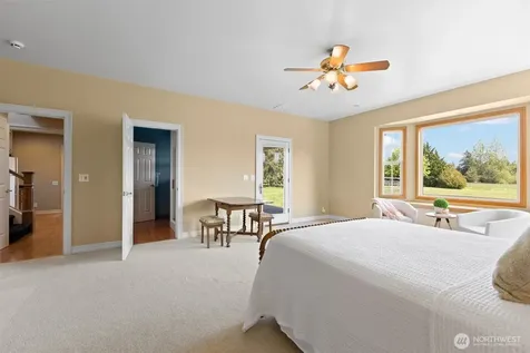 929 E Hemmi Road Everson WA 98247