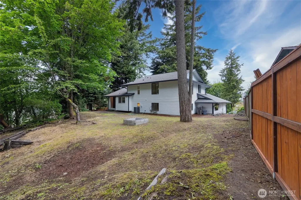 4123 SW 328th Street Federal Way WA 98023