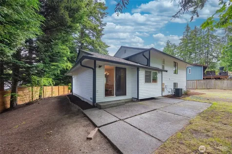 4123 SW 328th Street Federal Way WA 98023