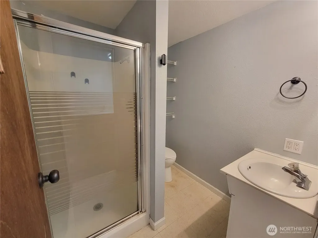 111 NE Briggadun Drive Belfair WA 98528