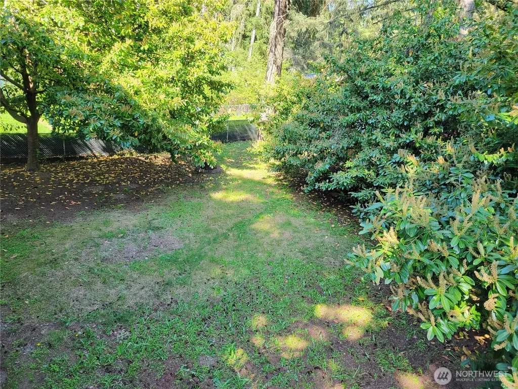 111 NE Briggadun Drive Belfair WA 98528