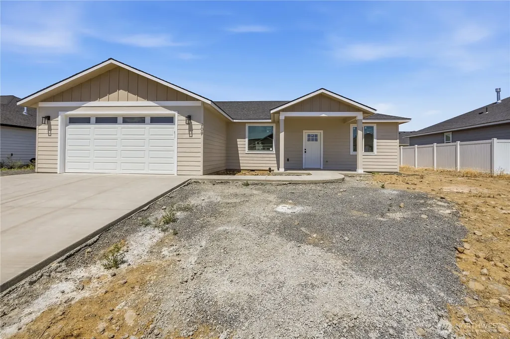 909 NE 6th Avenue Ephrata WA 98823