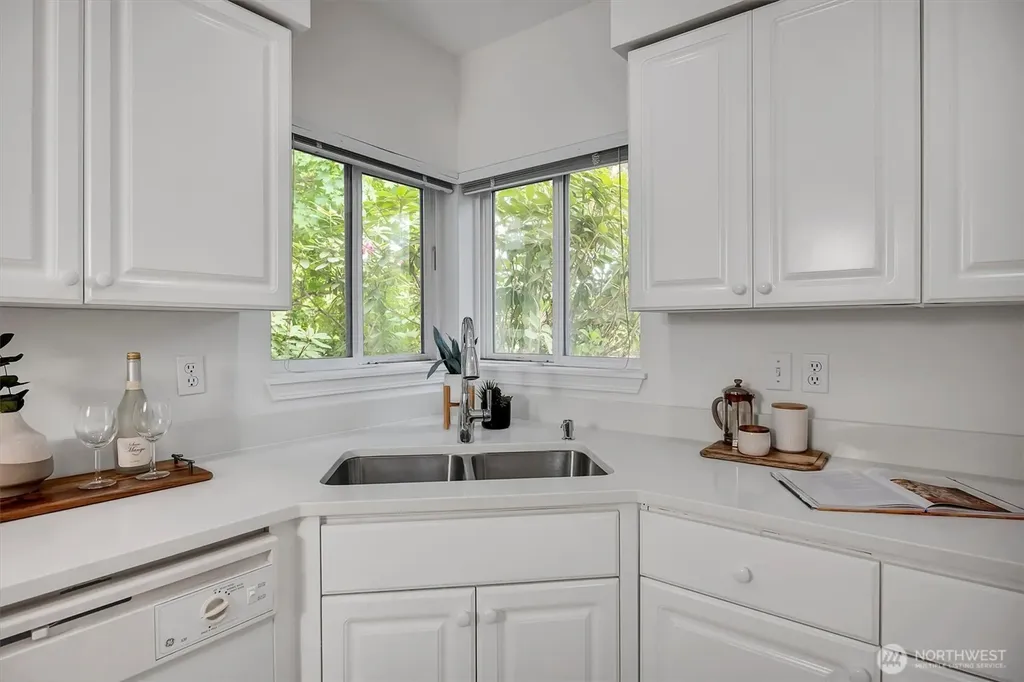 4808 NE Sunset Boulevard Renton WA 98059