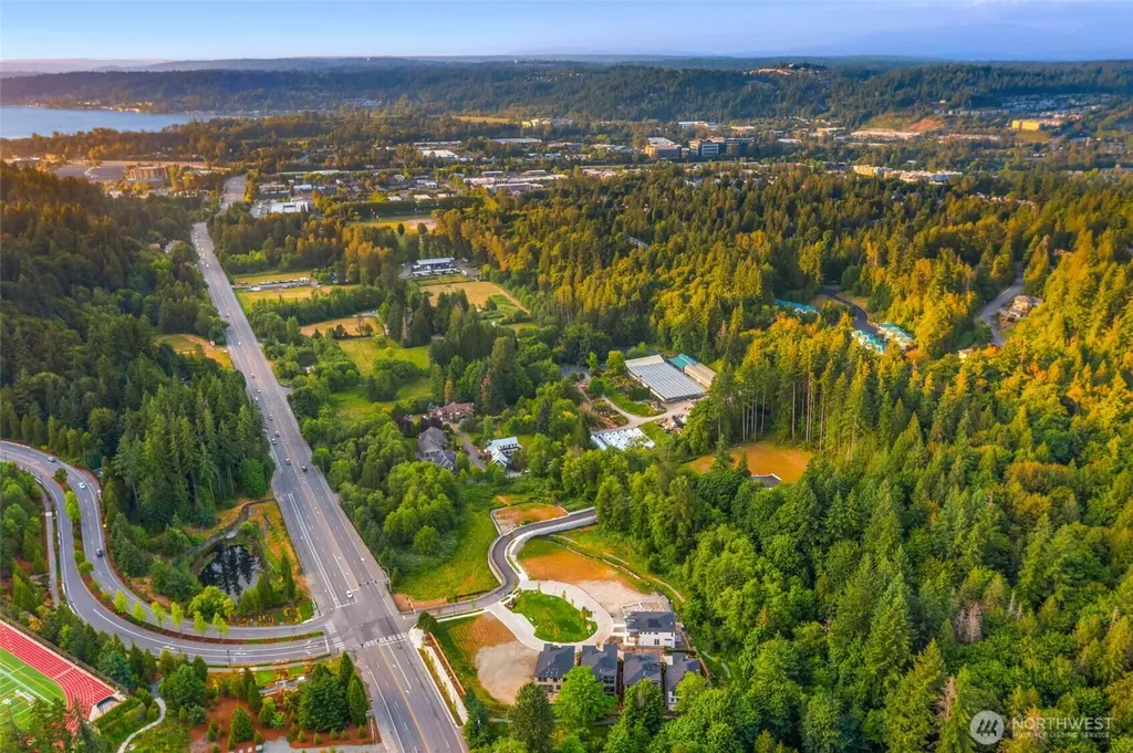 21099 SE 80th Street Issaquah WA 98027
