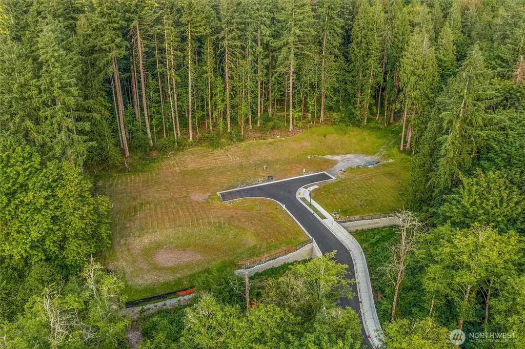 21099 SE 80th Street Issaquah WA 98027