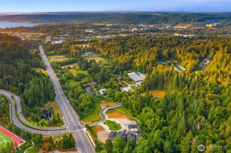 21099 SE 80th Street Issaquah WA 98027