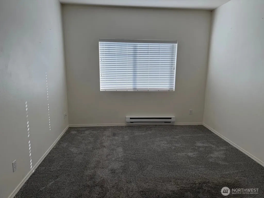 23512 55 Avenue S Kent WA 98032