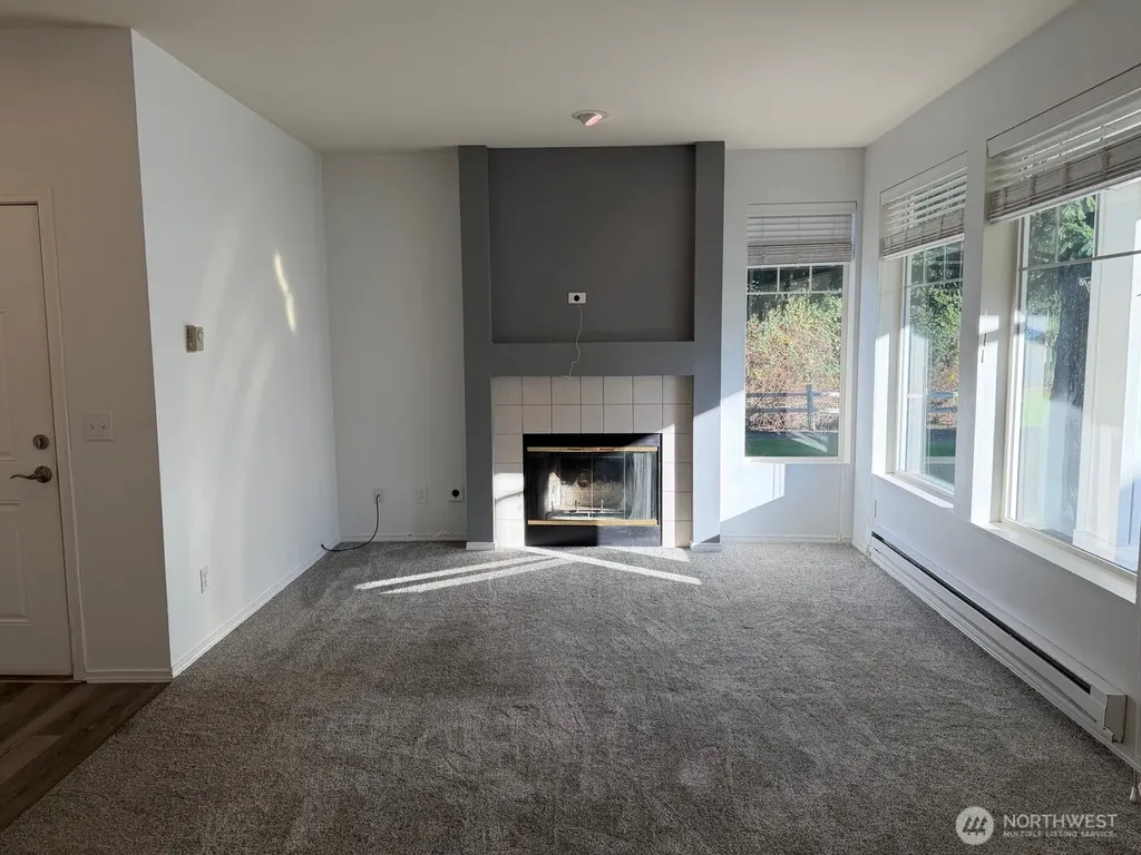 23512 55 Avenue S Kent WA 98032