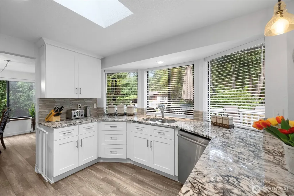 283 Quilcene Place La Conner WA 98257