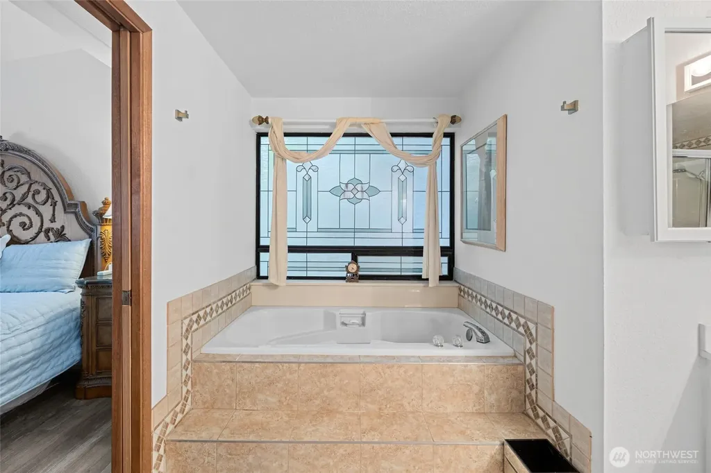 283 Quilcene Place La Conner WA 98257