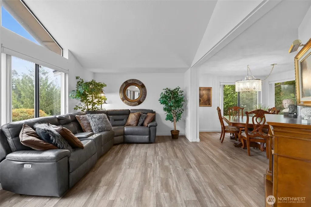 283 Quilcene Place La Conner WA 98257