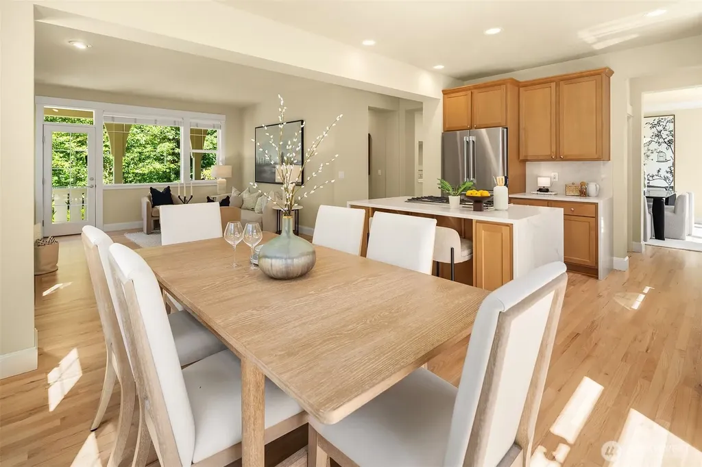16517 SE 66th Street Bellevue WA 98006