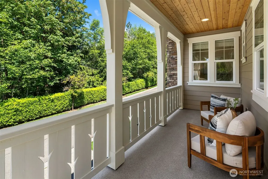 16517 SE 66th Street Bellevue WA 98006