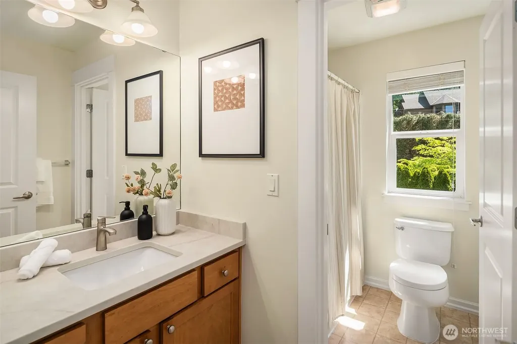 16517 SE 66th Street Bellevue WA 98006