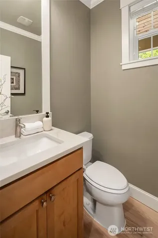 16517 SE 66th Street Bellevue WA 98006