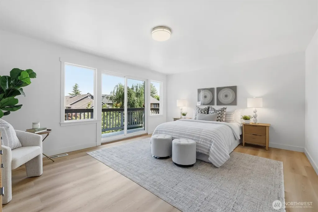 18823 SE 42nd Street Issaquah WA 98027