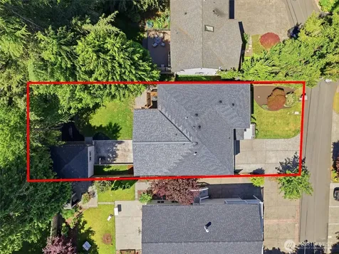 18823 SE 42nd Street Issaquah WA 98027