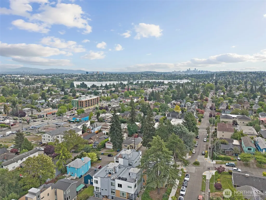 902 86th Street Seattle WA 98103