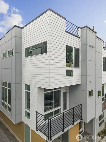 902 86th Street Seattle WA 98103