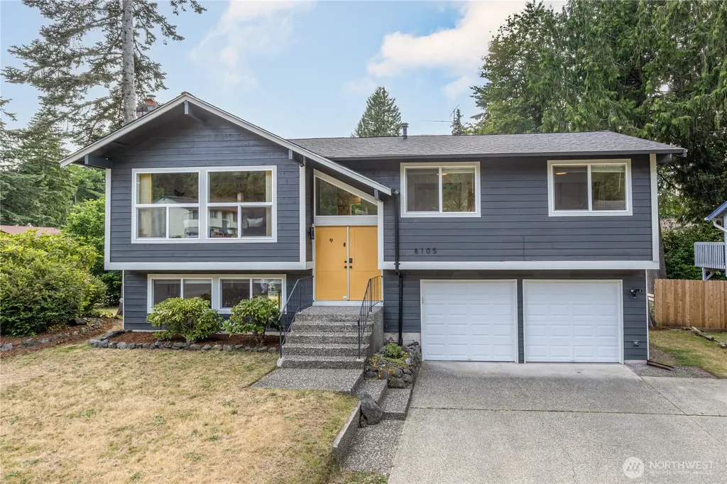 8105 Spur Court NW Bremerton WA 98311