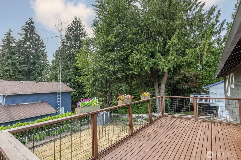 8105 Spur Court NW Bremerton WA 98311