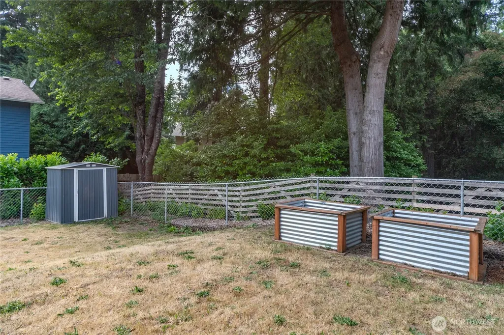 8105 Spur Court NW Bremerton WA 98311