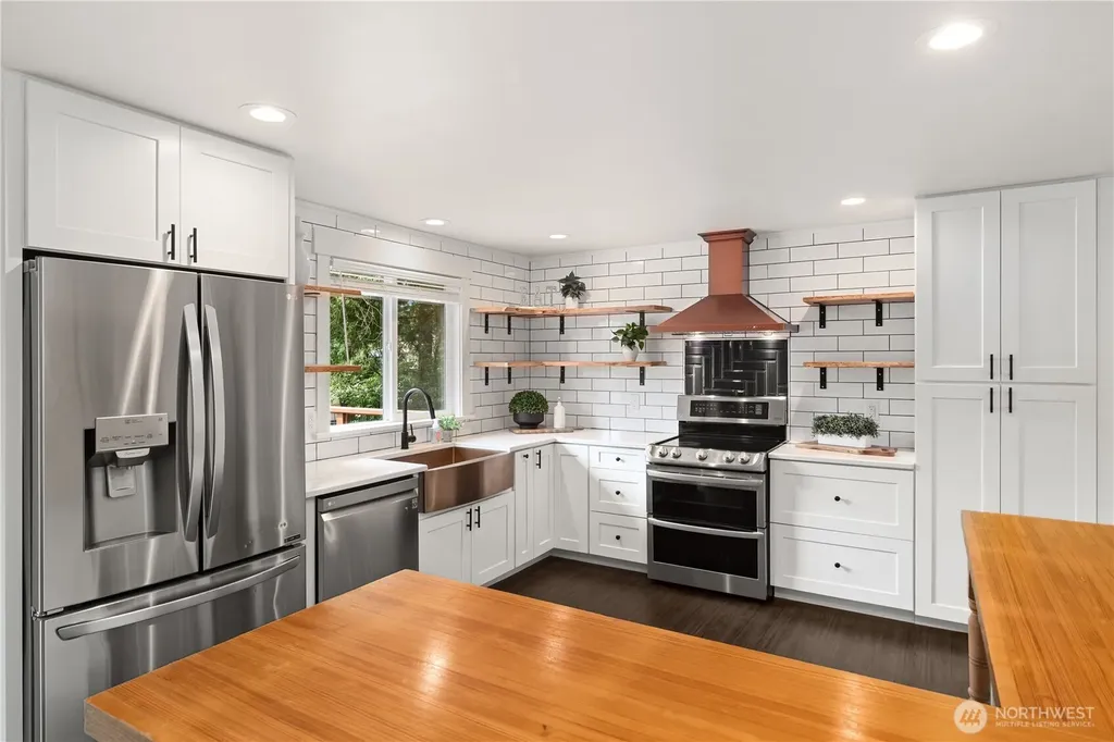 8105 Spur Court NW Bremerton WA 98311