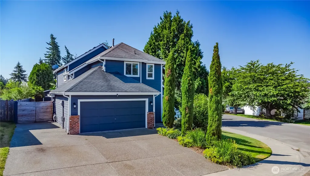 11703 SE 229th Place Kent WA 98031