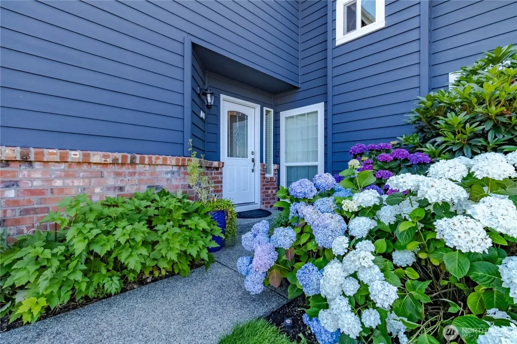 11703 SE 229th Place Kent WA 98031