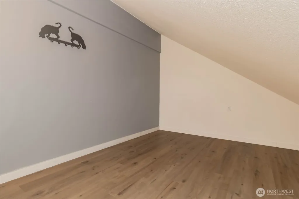 11703 SE 229th Place Kent WA 98031
