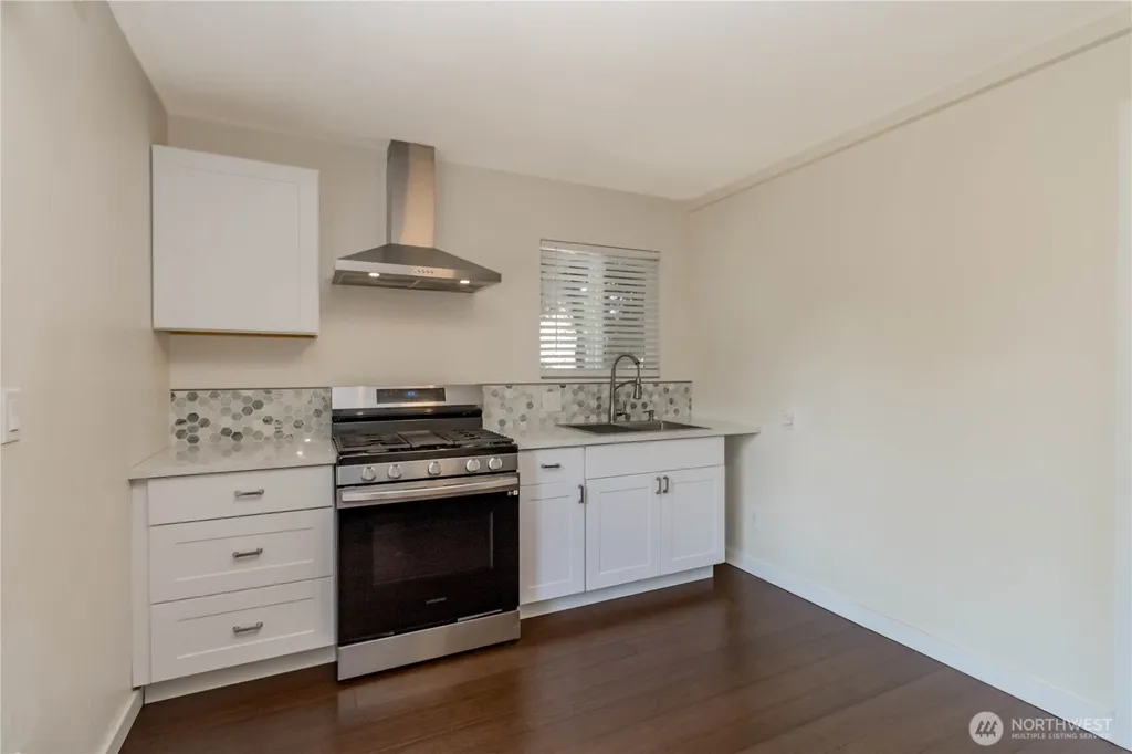 11703 SE 229th Place Kent WA 98031