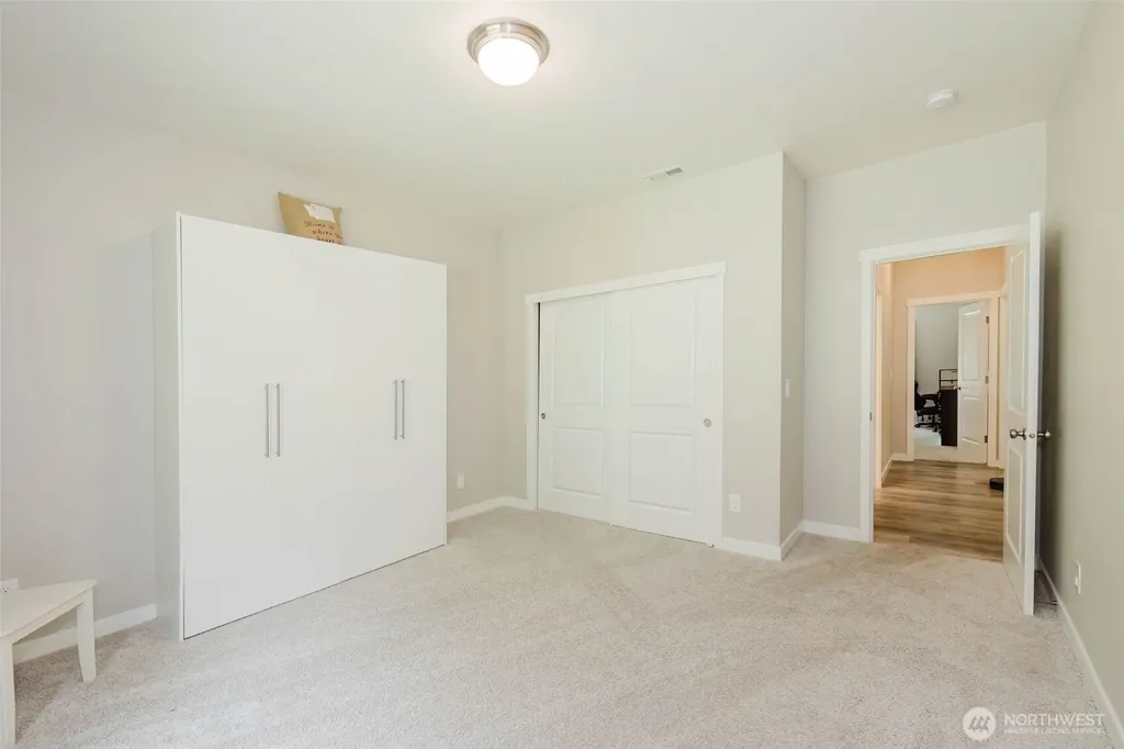 18713 NW Hintzville Road Seabeck WA 98380