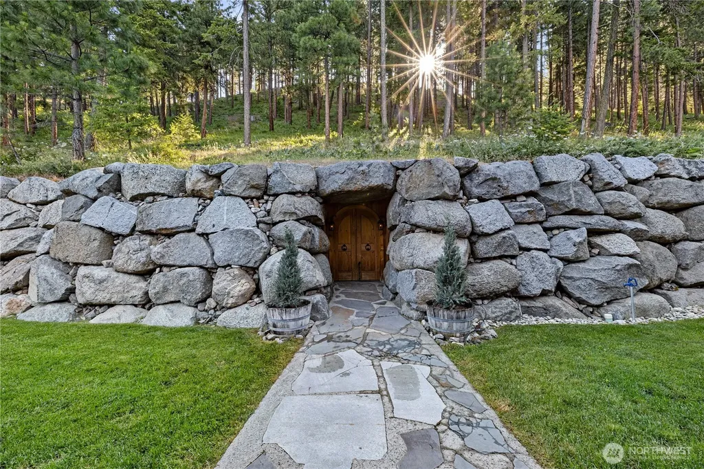 8355 Mountain Home Road Leavenworth WA 98826