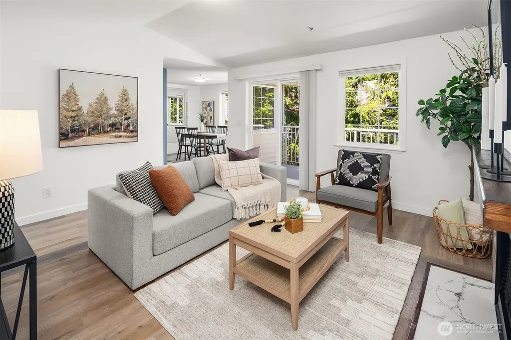 949 Aberdeen Avenue NE Renton WA 98056