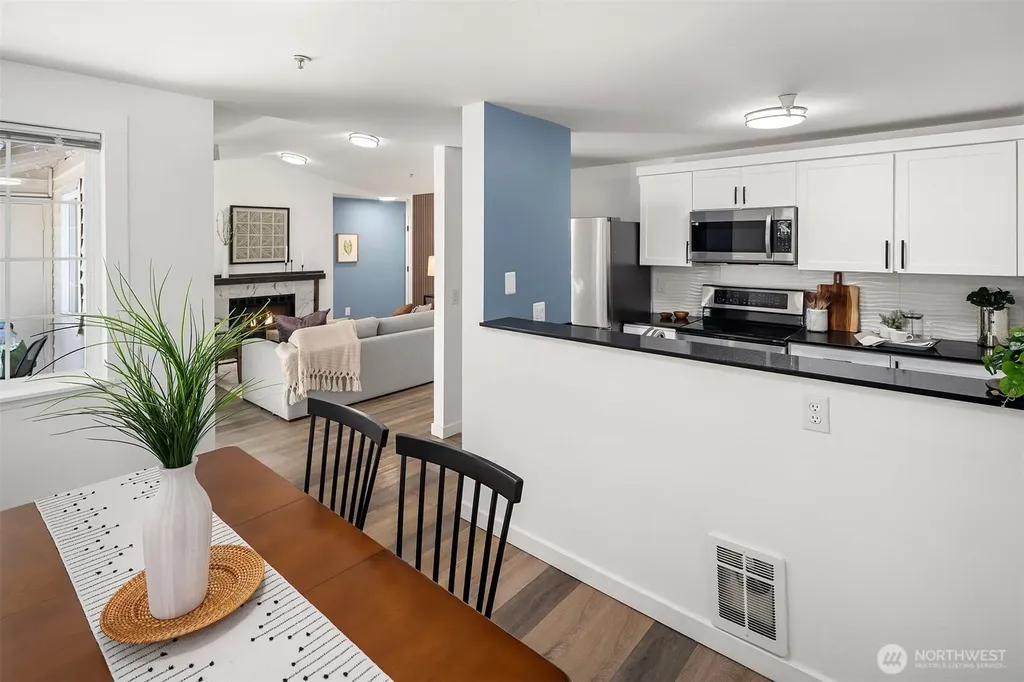 949 Aberdeen Avenue NE Renton WA 98056