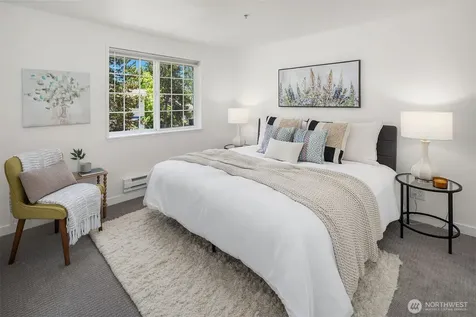 949 Aberdeen Avenue NE Renton WA 98056