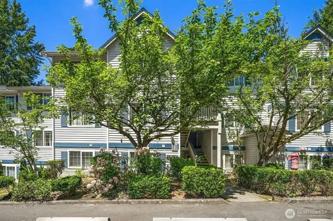 949 Aberdeen Avenue NE Renton WA 98056